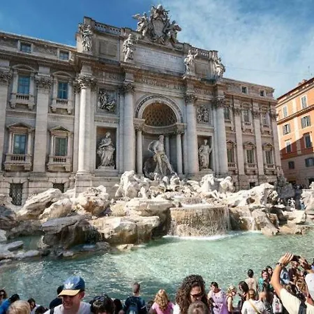 Fontana Di Trevi Luxury Nest شقة روما