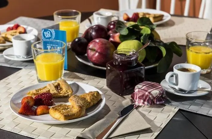 Fontana Di Trevi Luxury Nest Apartamento *